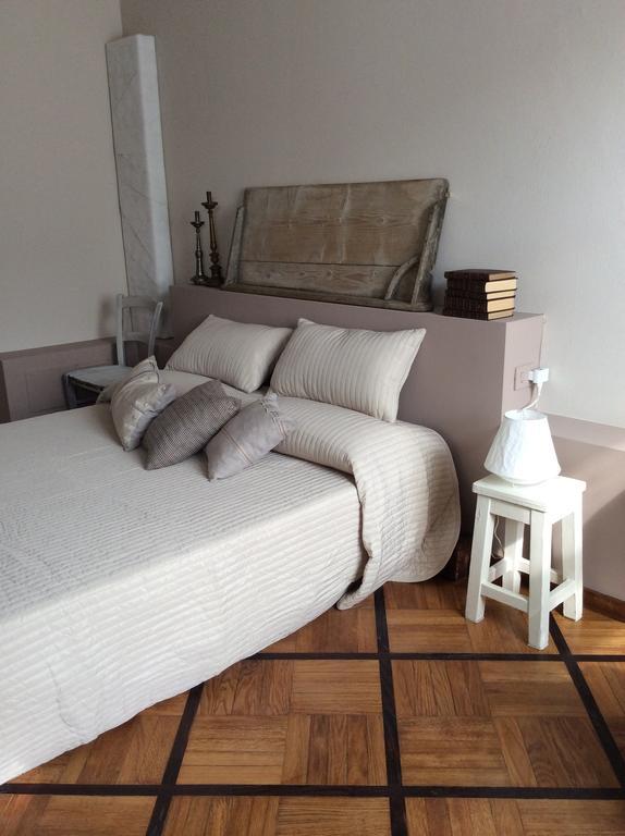 Bed+art Couette-café