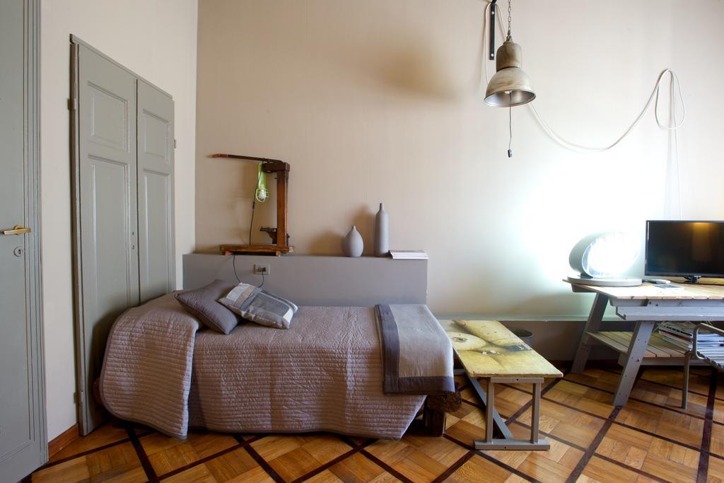 Bed+art Couette-café
